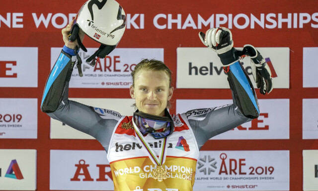 Kristoffersen om egen kjøring etter VM-gullet: - Det er altfor dårlig